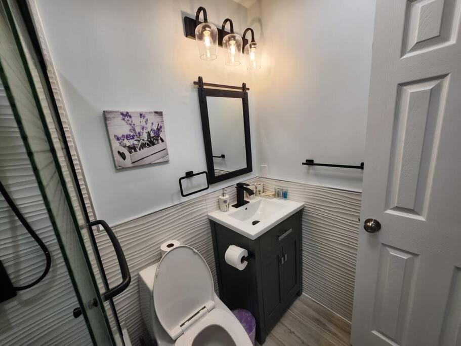 Modern Island Serenity!-Pet-Friendly Villa Hilton Head Island Exterior photo